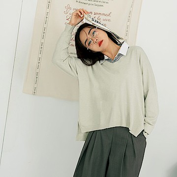 保暖包芯紗V領前短後長寬版針織上衣-OB大尺碼