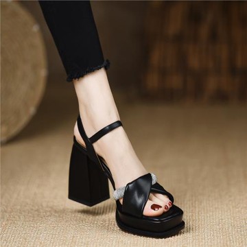 熊大叔女鞋~10cm~新款防水臺涼鞋日常高跟粗跟露趾夏季羊皮黑色
