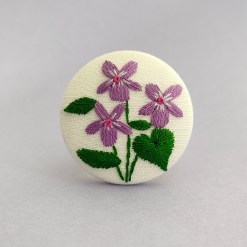 紫羅蘭花刺繡胸針或刺繡髮圈 堇