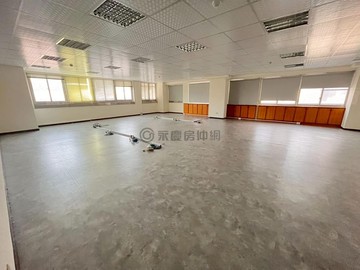 高雄建國路宏碁角間商辦附平車~創業首選(2)｜高雄市苓雅區建國一路