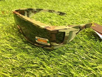 【H.Y SPORT】《APEX》偏光運動太陽眼鏡/防眩光墨鏡/抗UV/過濾紫外線及強光/寶麗來偏光鏡片（迷彩）