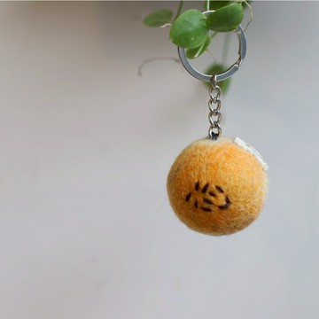 新品【吃不胖的】蛋黃酥香氛禮盒！羊毛氈鑰匙圈搭配檜木精油 香氛禮盒 擴香禮盒 蛋黃酥愛好者