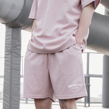 【AMERO】男女裝 休閒棉短褲 電繡英文字 情侶裝