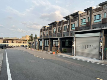 新豐明新【坪頂樂活】雙車大地坪美透天｜新竹縣新豐鄉松柏街