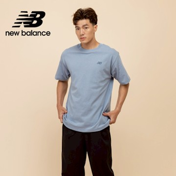 【New Balance】厚磅刺繡NB短袖上衣_男性_藍紫色_MT41533DUS