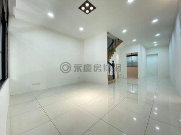 $前院車庫孝親美墅｜台中市太平區宜安街