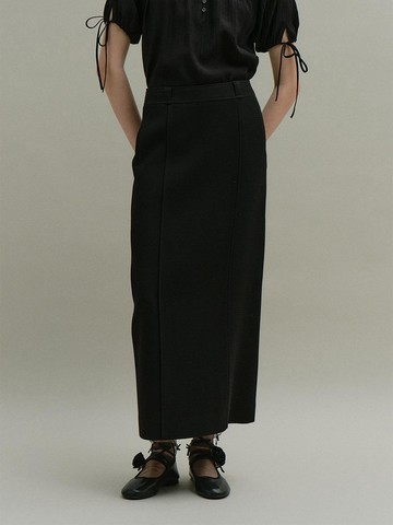 PINTUCK MAXI SKIRT [moat black]