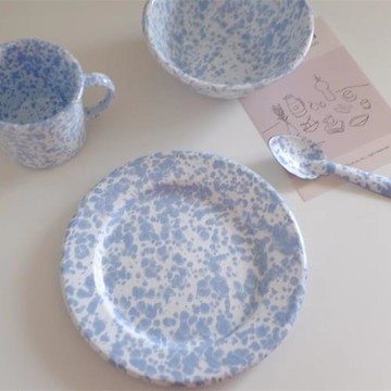 雜置社北歐搪瓷藍點潑墨沙拉酸奶面碗琺瑯谷物沙拉碗平盤嬰兒藍