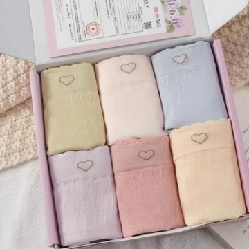 附發票~ 台湾現貨  [6條組] 完美呵護6.0 舒適透氣 蝶結 女 中腰 內褲