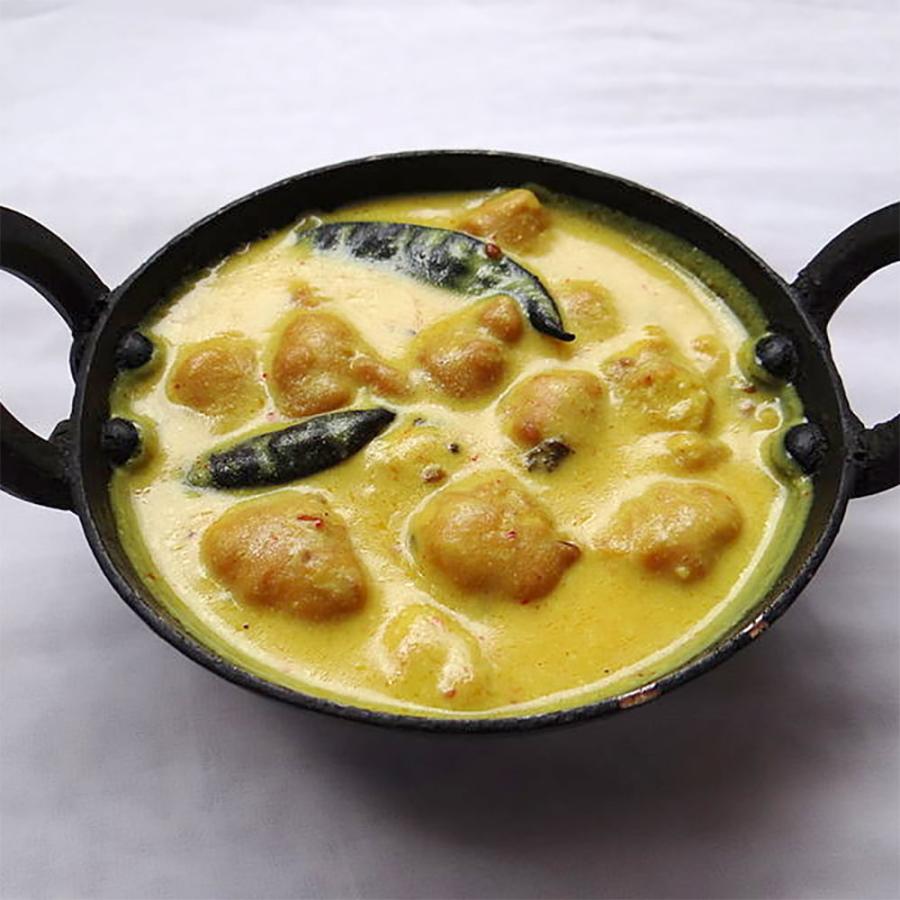 レトルトカレー MTR インド料理 Kadhi Pakora カリ パコラ MTRカレー 野菜 オクラ アジアン食品 エスニック食材