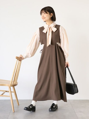 側腰鏤空抽繩絲帶設計V領背心洋裝(FF34L0H0180) - ehka sopo