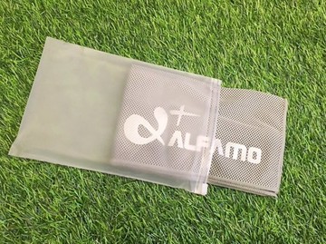 【H.Y SPORT】貝斯卡 BC706 吸濕排汗冰巾/運動涼感毛巾/抗UV/快乾(灰)