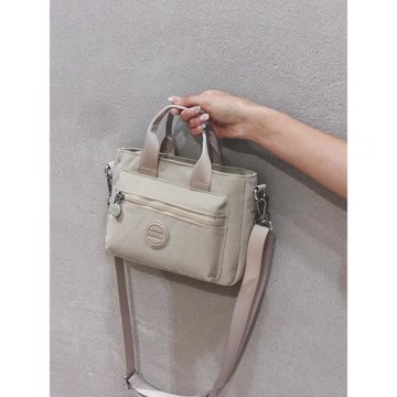 外出便攜多隔層斜挎包小方包新款尼龍牛津布手提包輕便休閑小包包