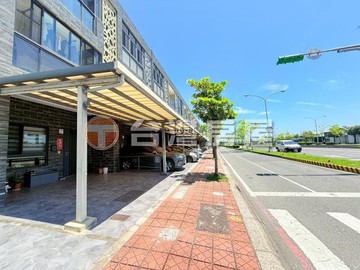 宜市高第8大面寬美透天-四大房/全屋氣密窗｜宜蘭縣宜蘭市東路二段