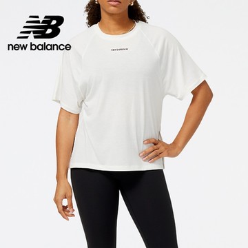 【New Balance】落肩側開叉短袖上衣_女性-象牙白_象牙白_WT31103SST