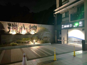 華勛商圈鳴暘富海II稀有四大套房三車位電梯別墅｜桃園市中壢區榮民南路