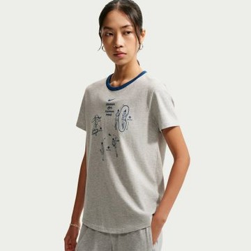NIKE 耐吉 短袖上衣 女 AS W NSW CLUB SS GFX TEE 灰 IW1195-050