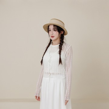 QUEENSHOP_S 女裝 長袖 蕾絲緹花綁帶長袖罩衫上衣 兩色售 現+預 【01099897】