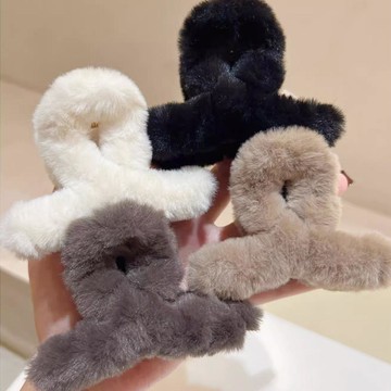 ROJI 毛絨小型髮抓夾四件組  黑色、深棕色、米色、白色