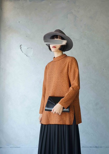 尋寶古著-紅磚色低調花豹紋印花復古翻領上衣