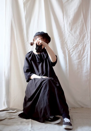 素黑連身百褶裙背心洋裝