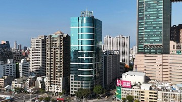 亞灣曼哈頓財經總部|百坪企業總部雙平車首選A｜高雄市苓雅區三多四路