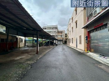 ♕鳳山｜衛武營｜新甲國小活巷車庫透天｜高雄市鳳山區新樂街