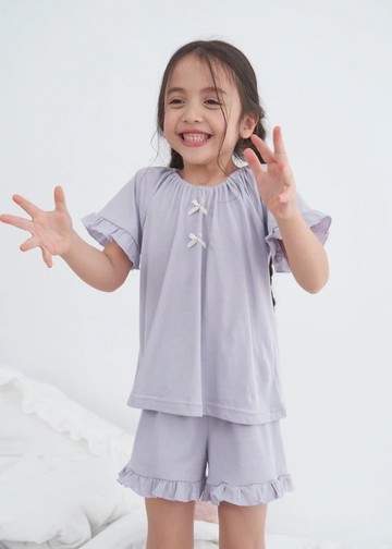 兒童成套_Sunlight Sky．吸濕排汗拉格蘭短袖荷葉上衣(輕霧紫)