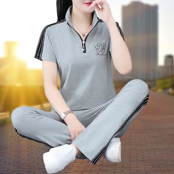 (免運)冰絲運動套裝女夏季薄款2025新款大碼女裝洋氣時尚夏裝休閑兩件套