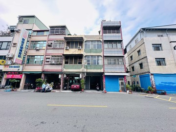 五甲商圈~臨路正三樓~優質透天｜高雄市鳳山區龍成路