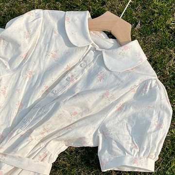 高級感娃娃領碎花泡泡袖連衣裙女2022年夏季新款法式桔梗初戀茶歇