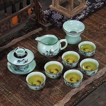 青瓷山水杯中魚功夫茶具套裝家用辦公室水墨紅荷蓋碗泡茶杯禮盒裝