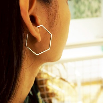 hexagon earring_六邊形耳骨環 925銀 設計師 沒耳洞 耳環 耳夾