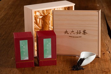 【年節送禮首選】傳香 / 貴氣雅緻 / 紅白茶組合 /