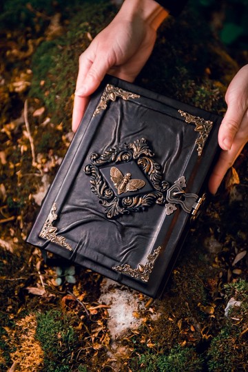 天蛾 手工皮革 魔導書 日記 哥德 魔法書
