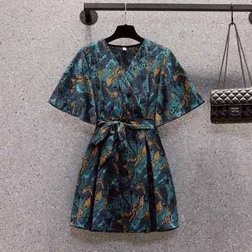 品牌折扣店商場專柜撤柜女裝尾貨清倉夏裝遮肚寬松連衣裙兩件套潮