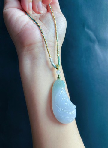 天然緬甸玉 翡翠蓮花吊墜 手工雕 禮物 天然 項鍊 出淤泥而不染