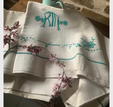 法國復古antique手工綠色刺繡線亞麻桌巾