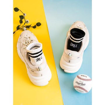 襪子女中筒襪刺繡ins潮流日系韓版學院風運動字母春秋純棉短襪