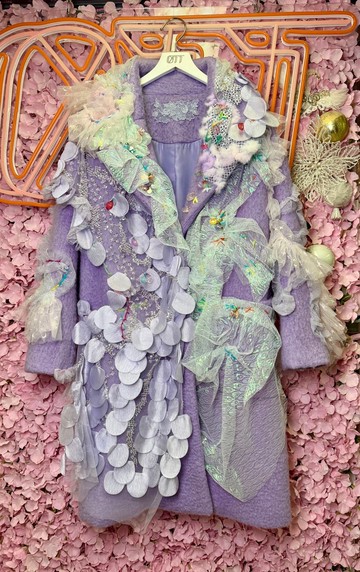 OTT獨一無二•Unique日系夢幻粉紫色幻彩釘珠刺繡彩珠長絨外套