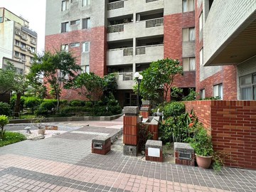 湳雅大魯閣商圈[優仕貴閣]大4房平車｜新竹市北區光華二街