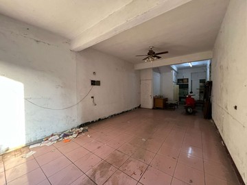 黃昏市場旁  住家、工作室二用透天｜桃園市楊梅區萬大路