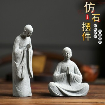 青砂石許願和尚造景擺件 佛像人物景觀石頭 水族庭院盆景裝飾品 禪意擺件 小和尚 茶寵茶玩 砂岩擺件 小神像 小神明