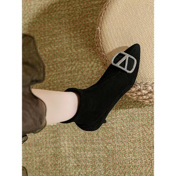 高跟短靴女2025秋冬新款水鉆V扣尖頭細跟黑色絨面彈力瘦瘦靴襪靴