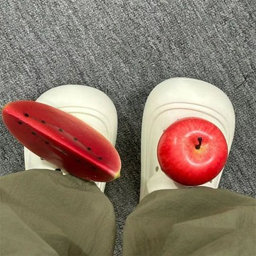 熱銷🌞可愛洞洞鞋配飾鞋釦小蘋果小西瓜爆款時髦流行飾品超級美少女專用  鞋扣裝飾diy配件 卡驰洞洞鞋扣配件 croc可