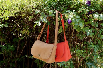 Chez。設計師親製包款- 歐拉小肩