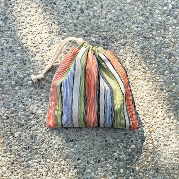 【River】束口收納袋/日本布料/蠟筆線條/綠