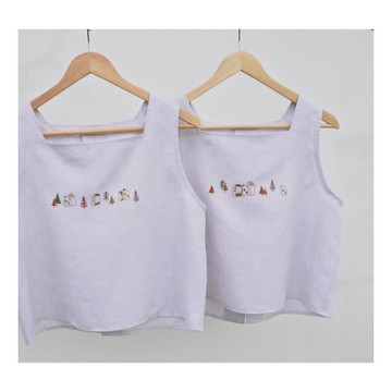 奶油色無袖方領亞麻上衣