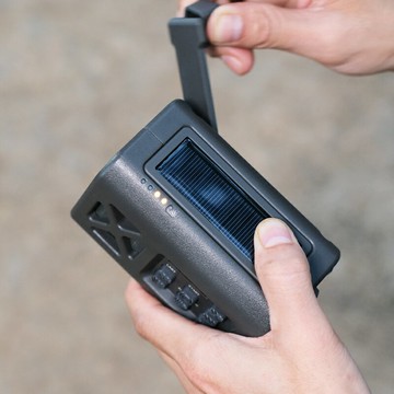 hoos手搖發電收音機太陽能手電筒戶外便攜多功能應急防災裝備