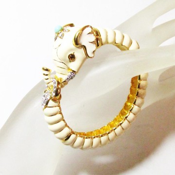 Kenneth Jay Lane 琺瑯 象圖騰 復古 手鐲